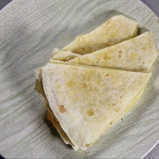 Regular Quesadilla