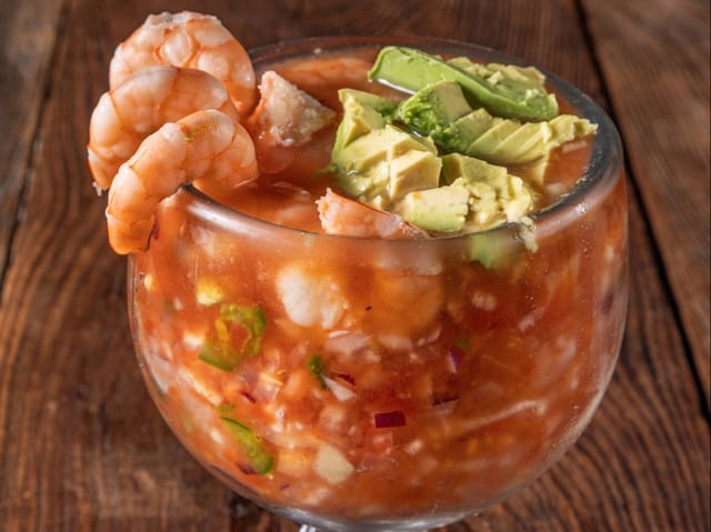 Coctel Camaron y Pulpo.